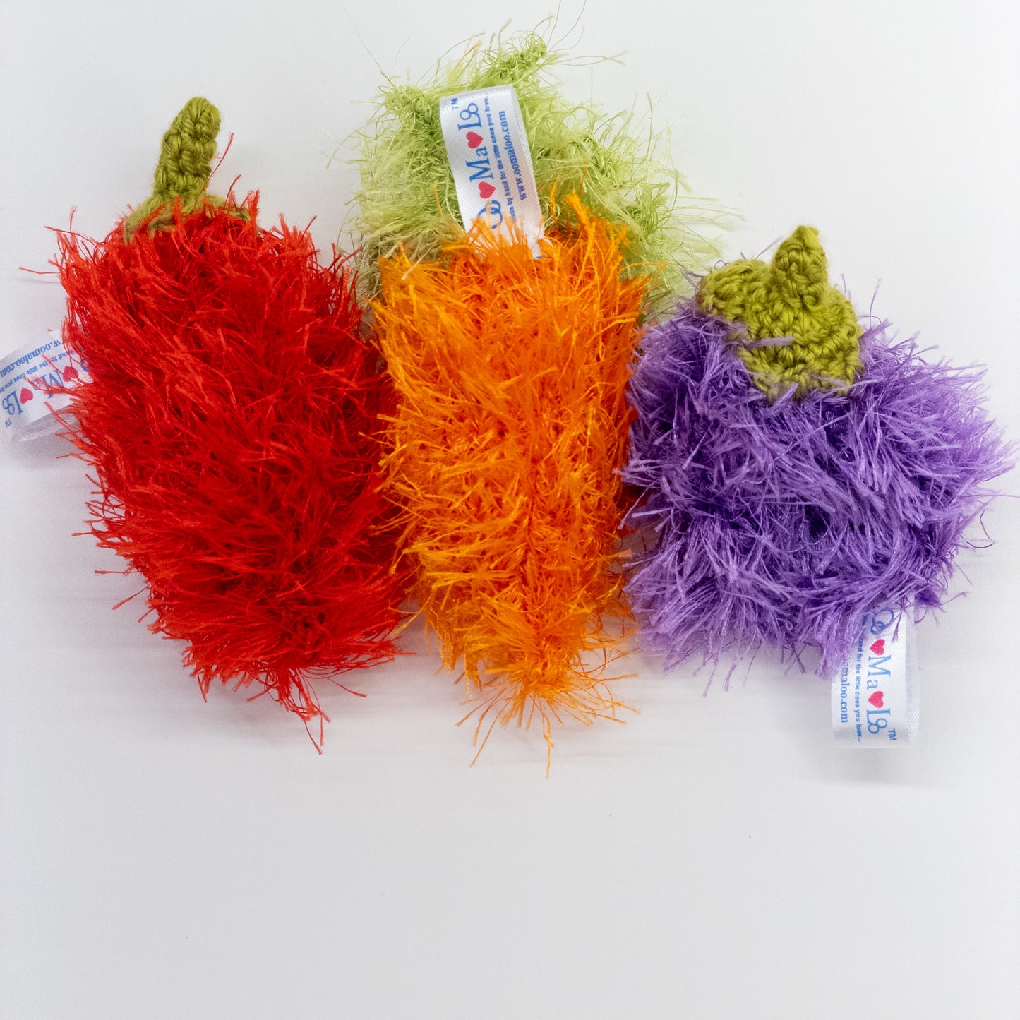 Oomaloo Crocheted Cat Vegetable Toy with Catnip