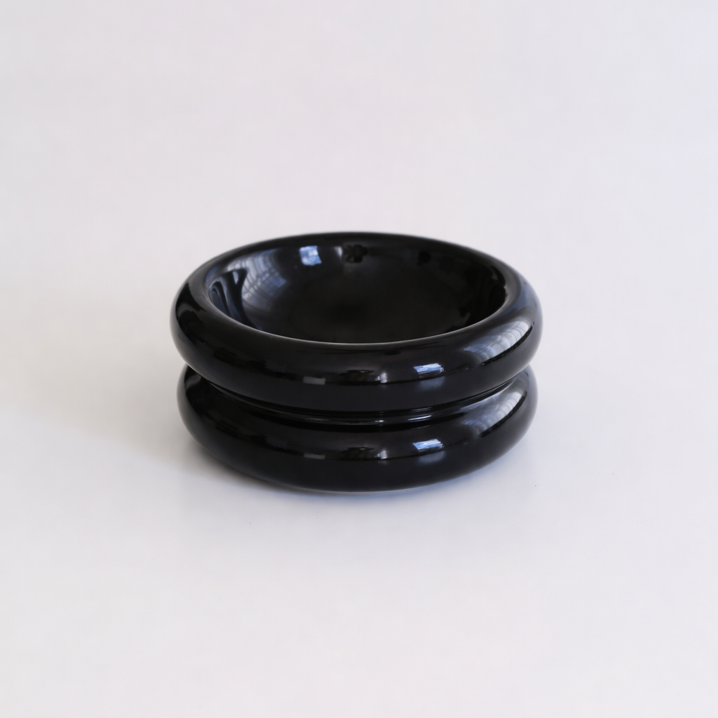 Elevated Halo Cat Bowl in Onyx