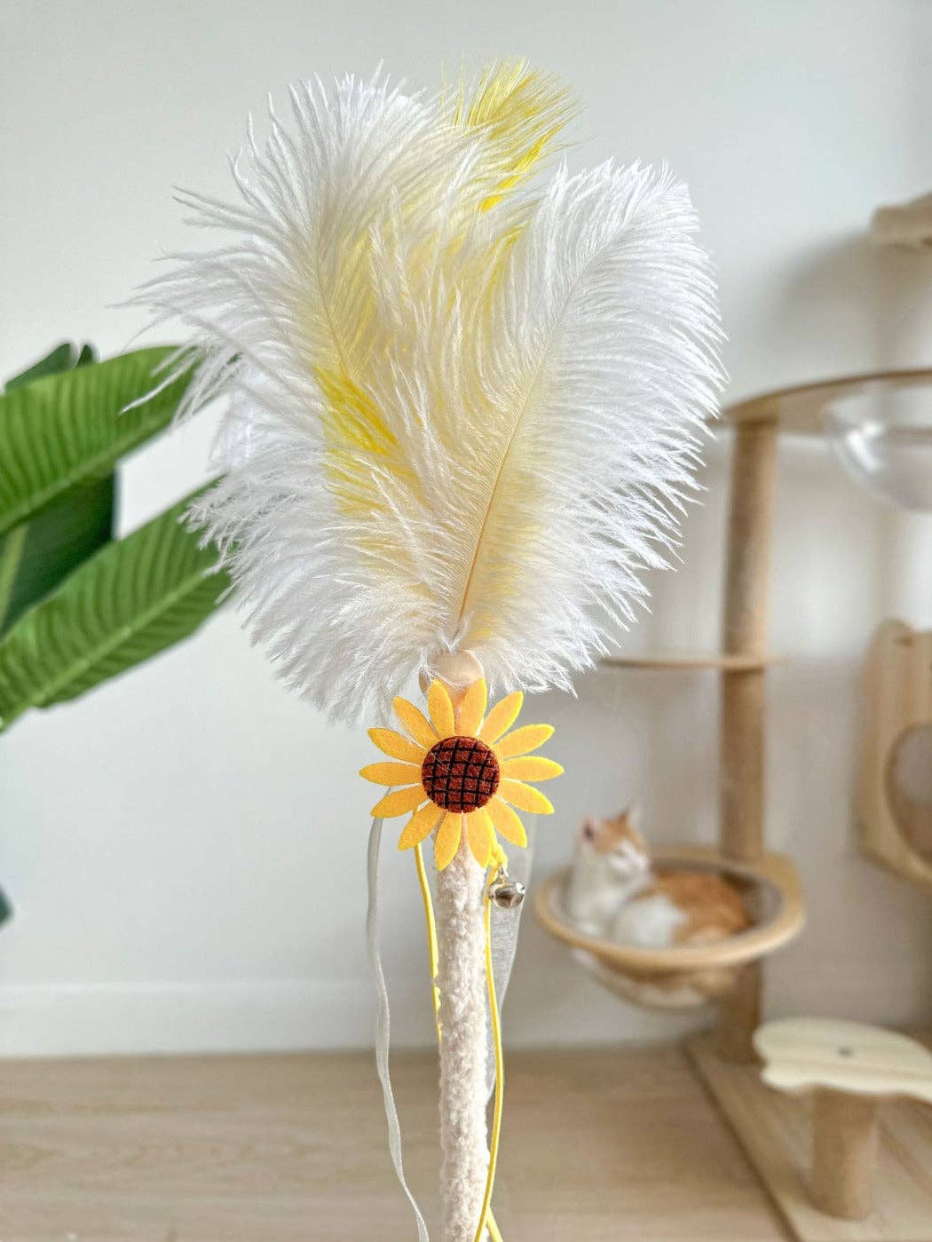 Moo - Star Feather Cat Teaser Wand