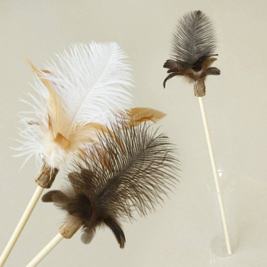 Moo - Interactive Feather Wand Cat Toy