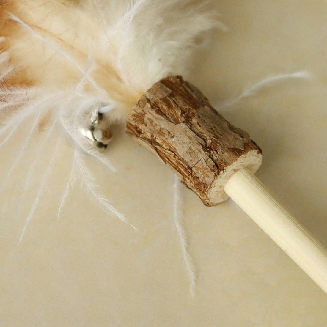Moo - Interactive Feather Wand Cat Toy