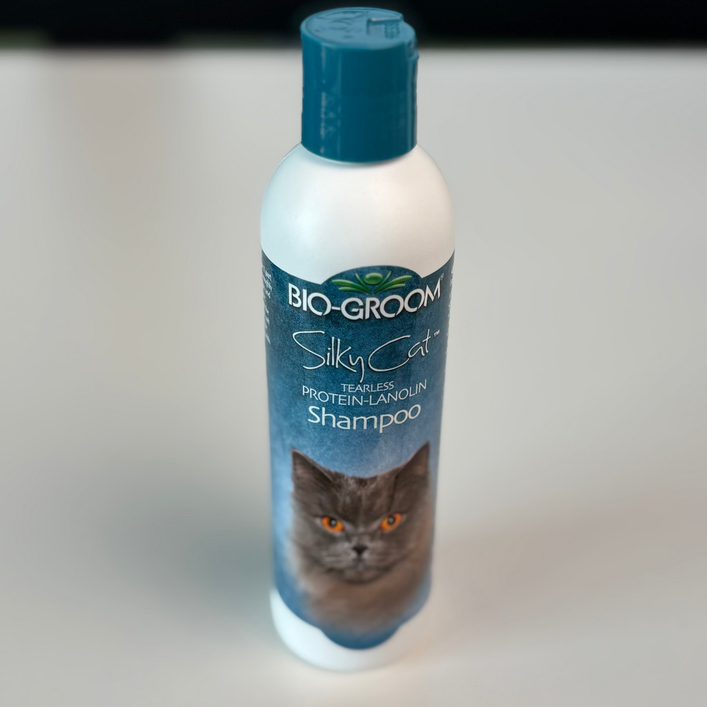 BIO-GROOM Silky Protein Lanolin Shampoo for Cats 8 oz