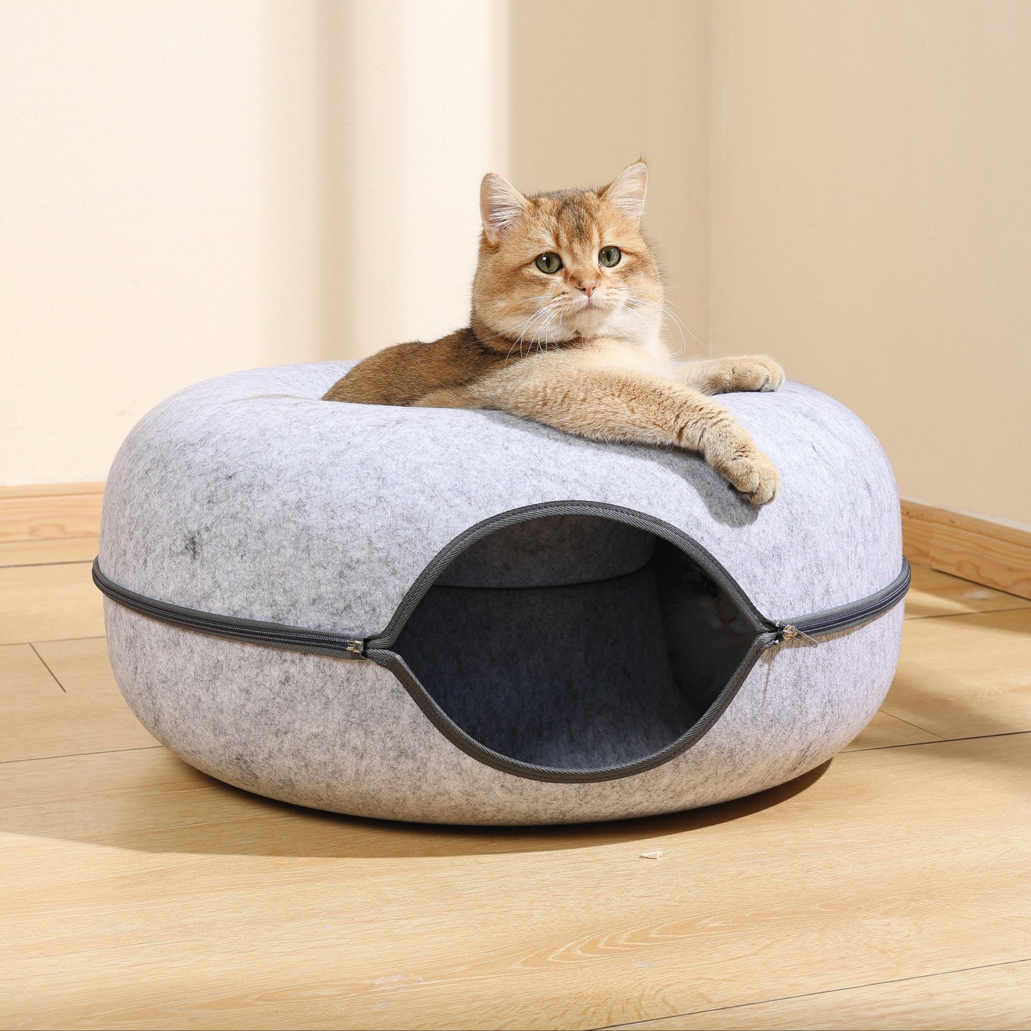 M-Pets Donut Tunnel Bed