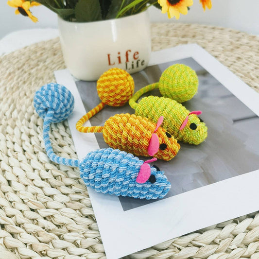 Moo - Long Tail Mouse Chase Cat Toy