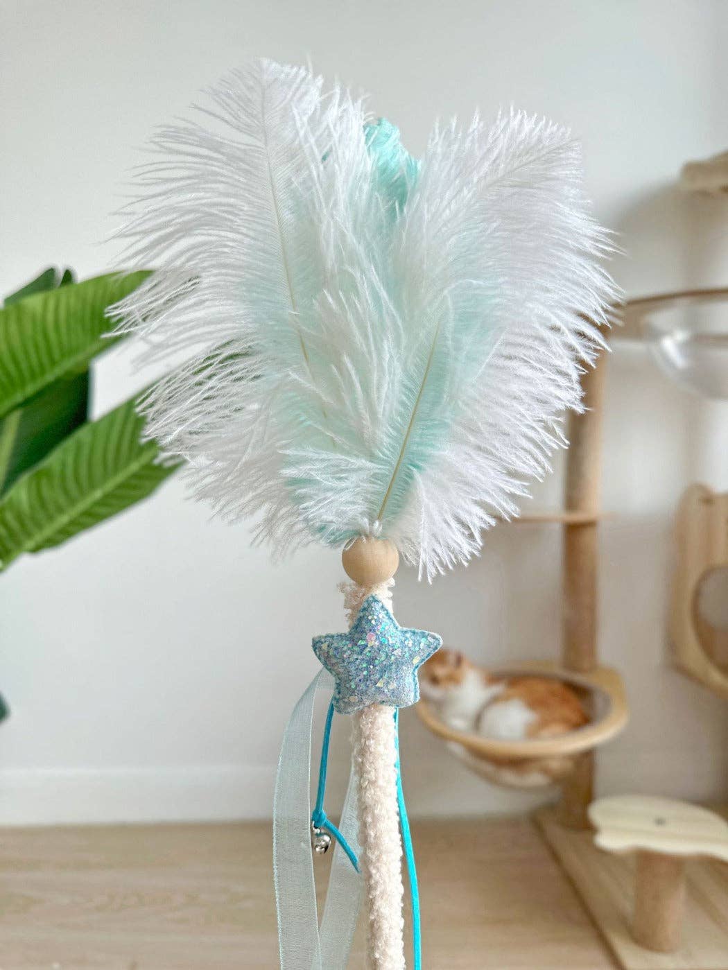 Moo - Star Feather Cat Teaser Wand